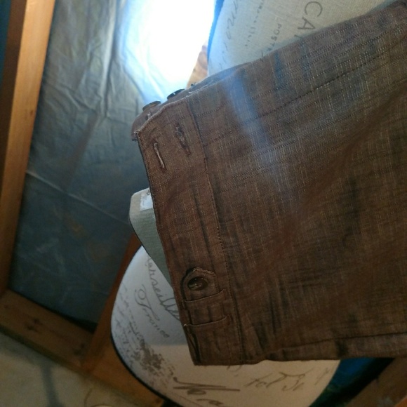 Capris - Picture 3 of 7